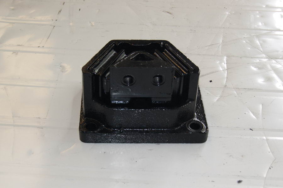 陜汽發(fā)動(dòng)機懸置軟墊DZ95259590087